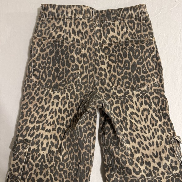 Disclosure Leopard Print Cargo Pants Wide Leg baggy y2k Women's Size 7/28 grunge - Picture 3 of 11